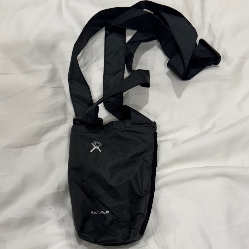 Hydro Flask Black Belt Bag